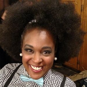 Meet your Posher, Joi